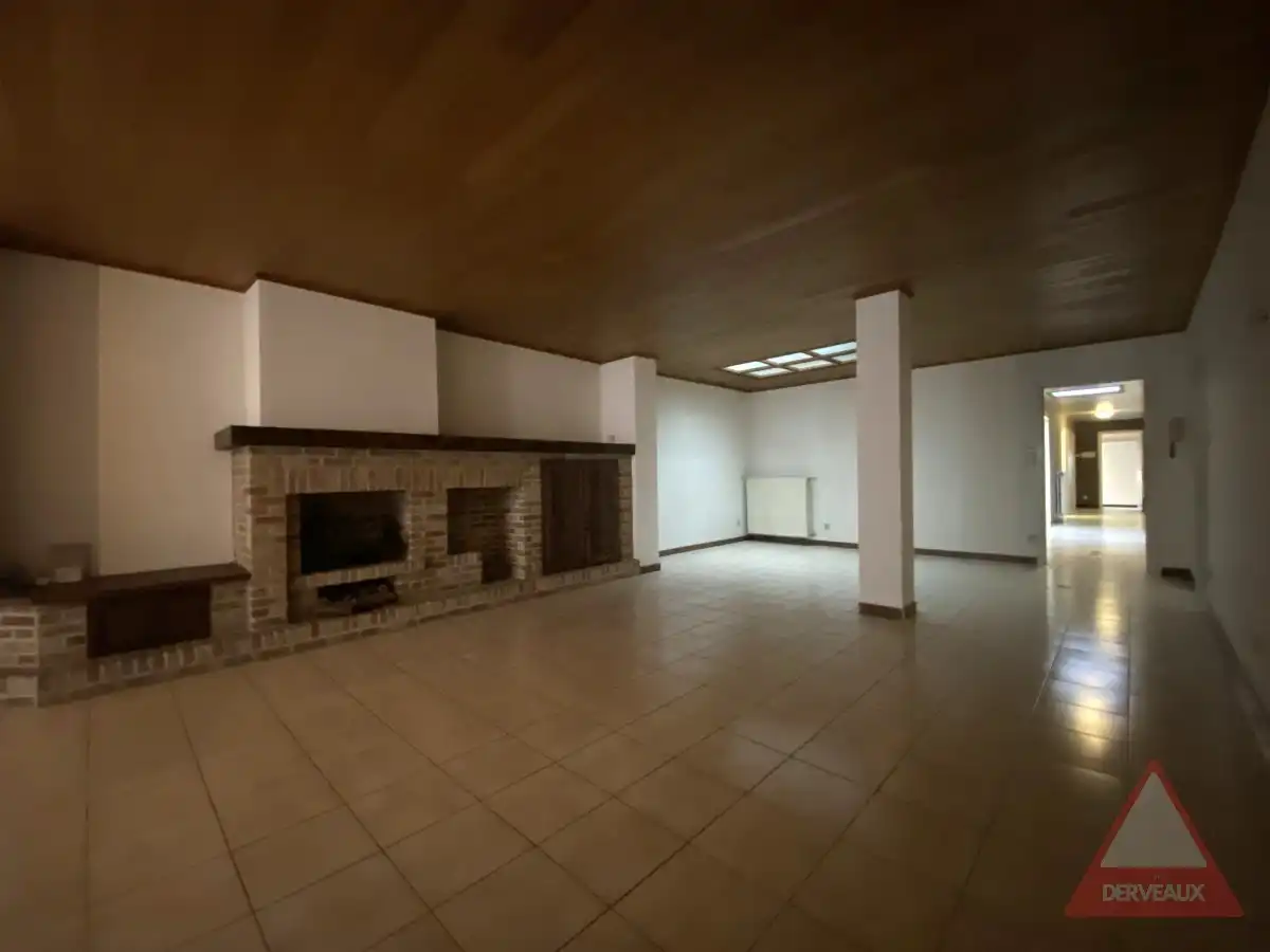 Zonnebeke – Charmante woning op centrale ligging nabij park en voorzieningen foto 4