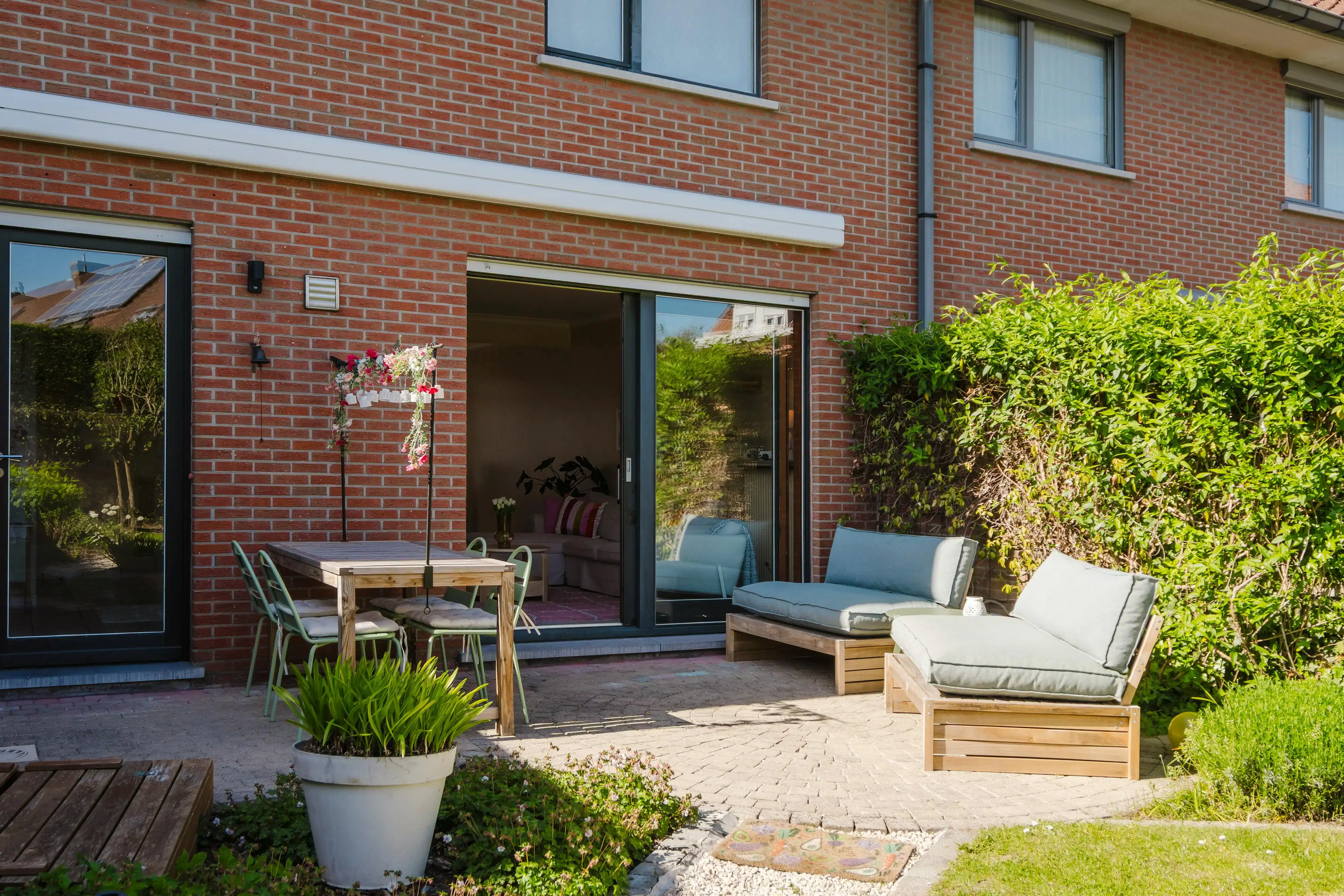 Lichtrijke woning met tuin en garage te koop in Bissegem! foto 9