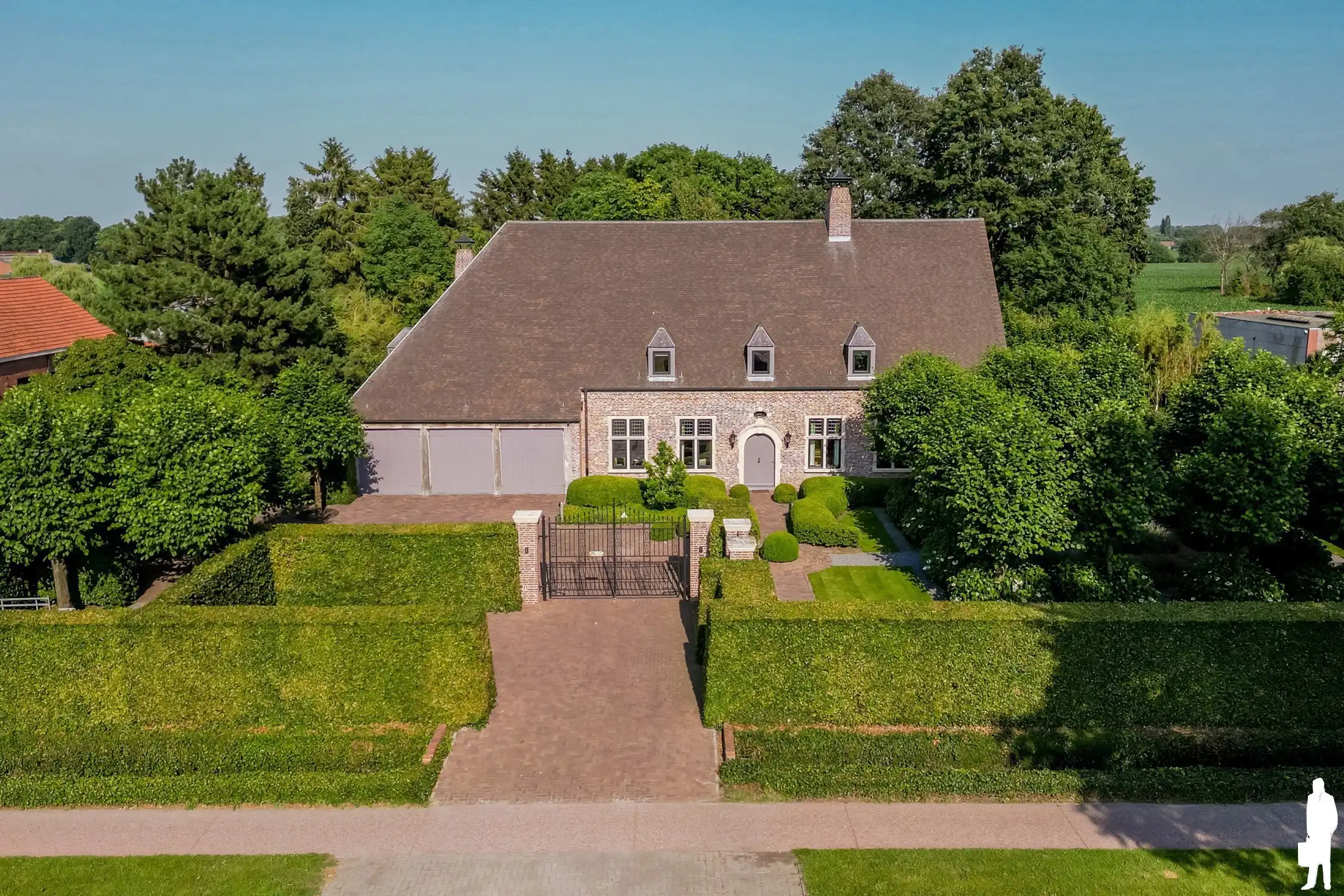 Prachtige villa met een bewoonbare oppervlakte van 512 m² foto 51