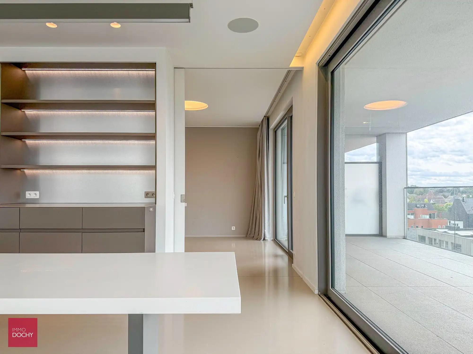 Prachtig instapklaar recent appartement aan Hippodroom | Holstraat foto 7