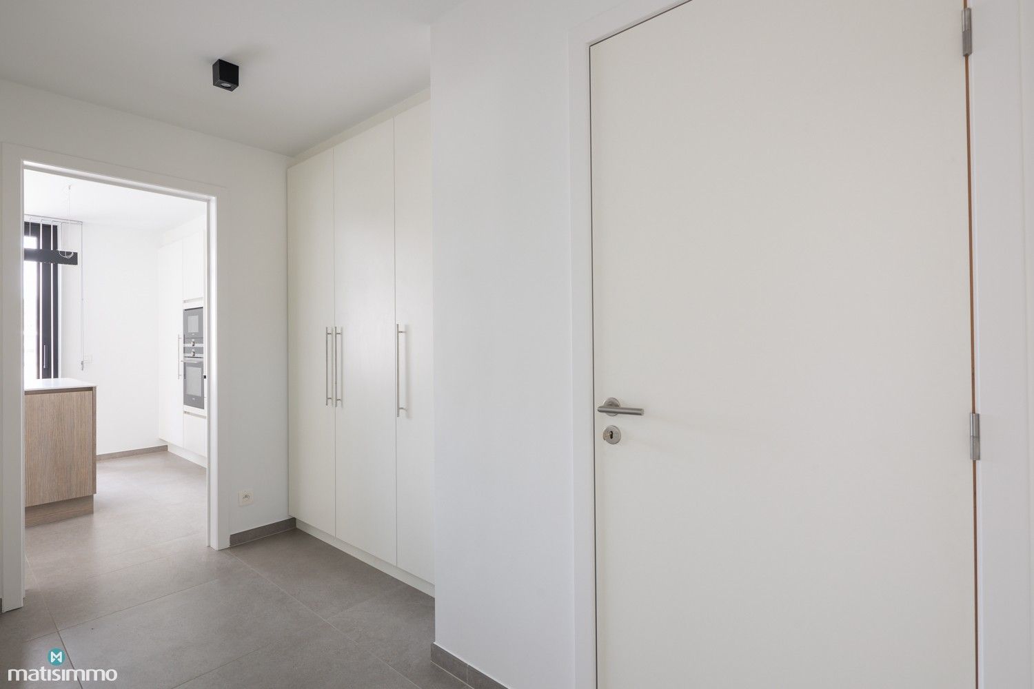 NIEUWBOUWDUPLEXAPPARTEMENT VOORZIEN VAN ALLE COMFORT MET DRIE SLAAPKAMERS TE MOPERTINGEN foto 5