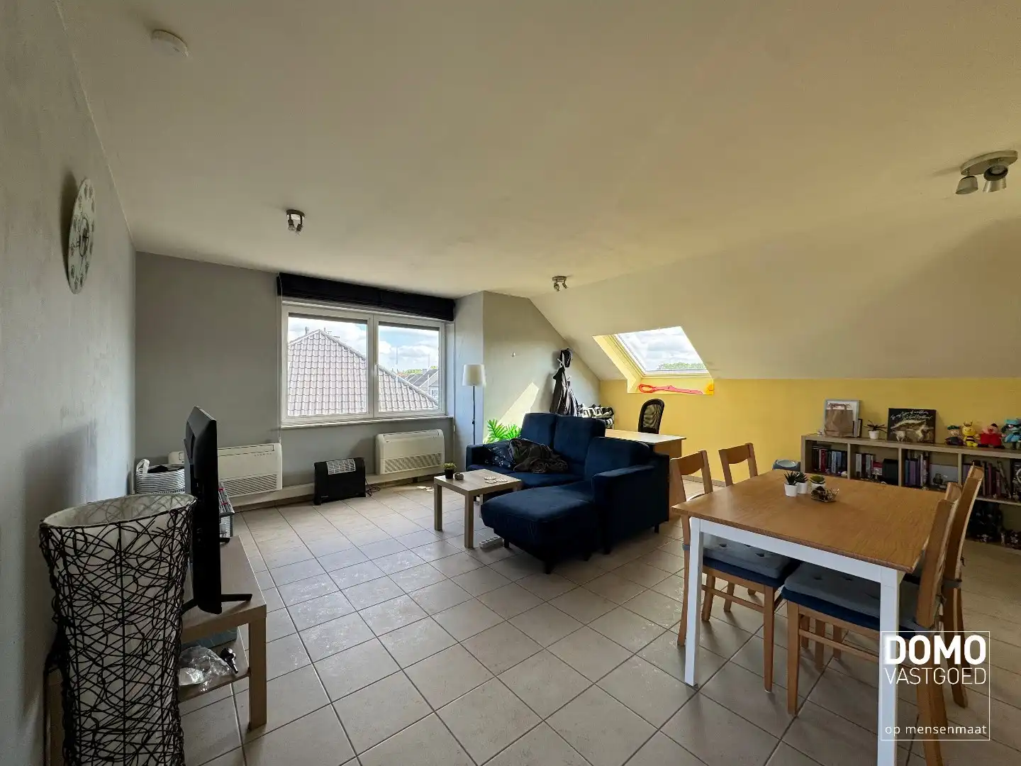 Appartement met 1 slaapkamer en parkeerplaats te huur in centrum Kuringen foto 4