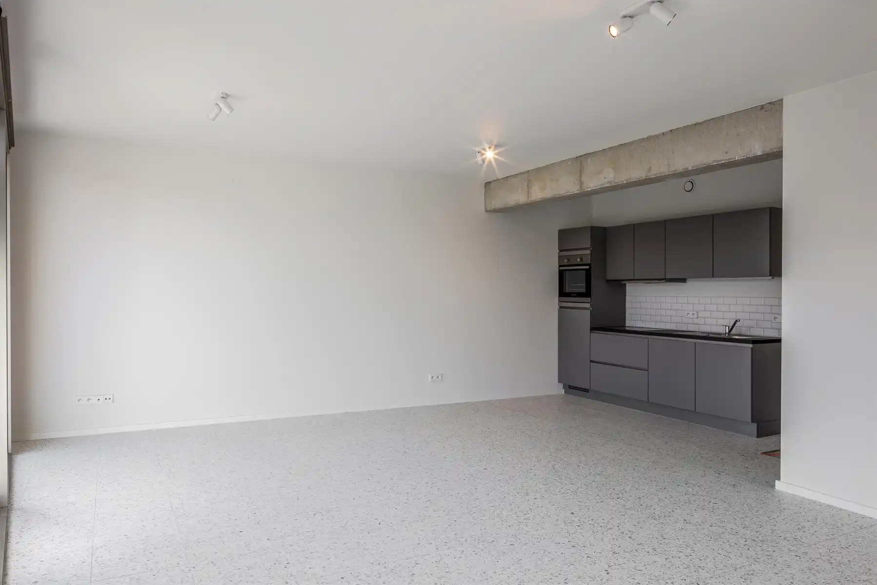 Appartement te huur foto 2