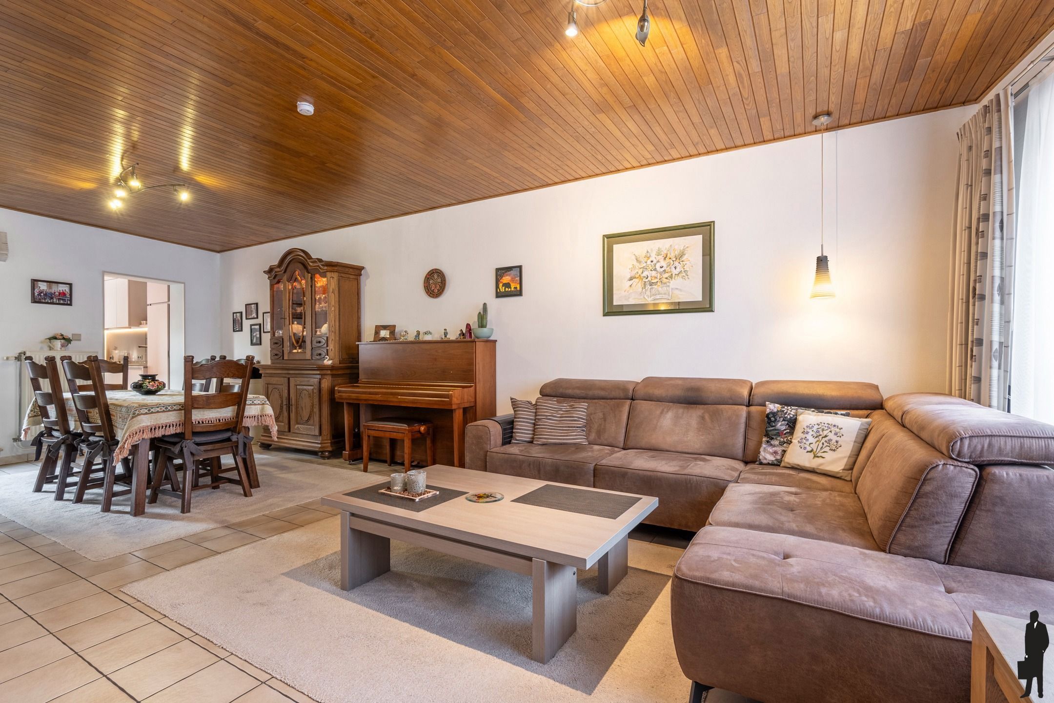 Stadswoning met 4 slks, 2 bdks in centrum Turnhout! foto 2