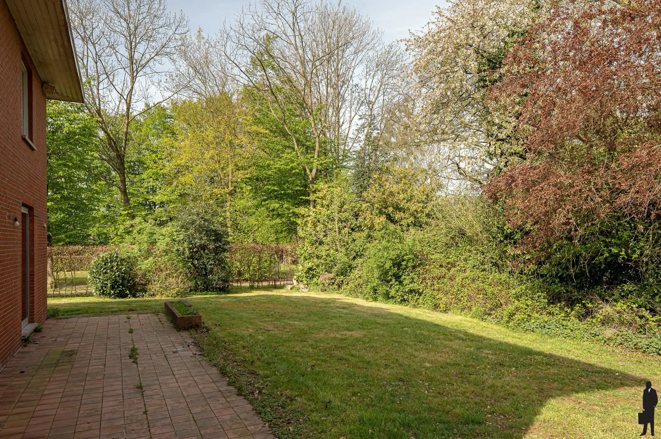 Ruime woning met zorgwoning foto 45