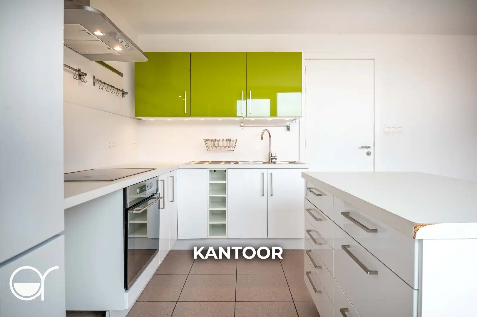 Te renoveren gebouw met 3 entiteiten foto 18