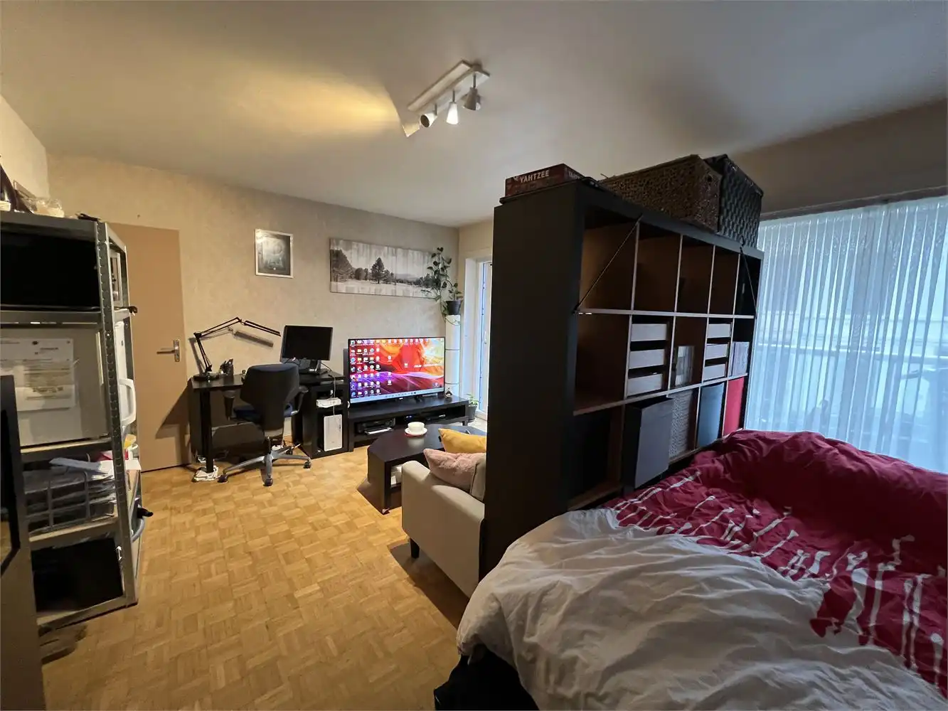 Lichtrijke studio met terras te huur in Leuven centrum! foto 7