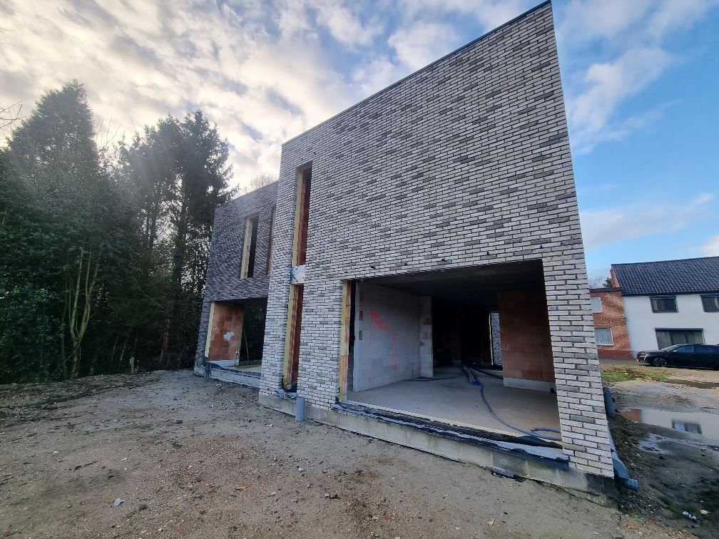 Nieuwbouwwon. 3 slpks, voll. onderkelderd foto 8