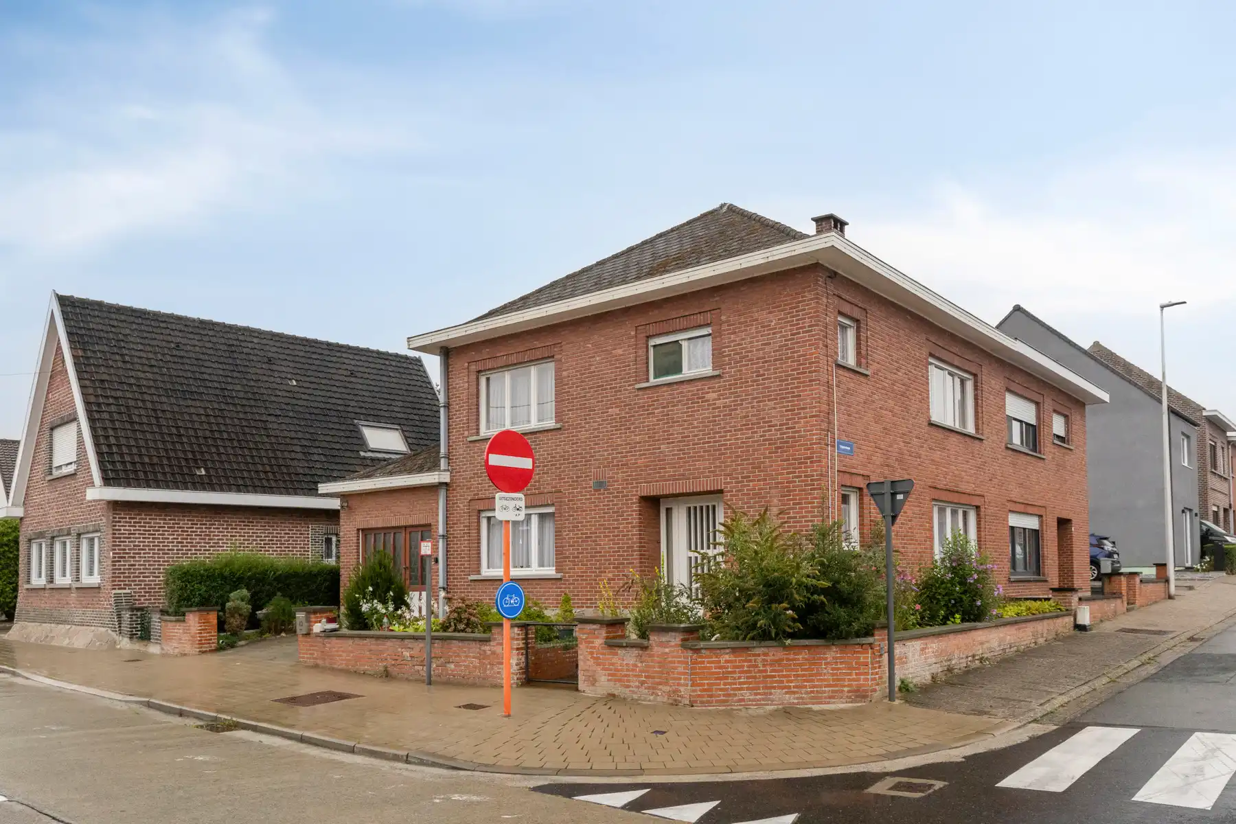 Te renoveren HOB met 3 slpk, garage en veel potentieel foto 20