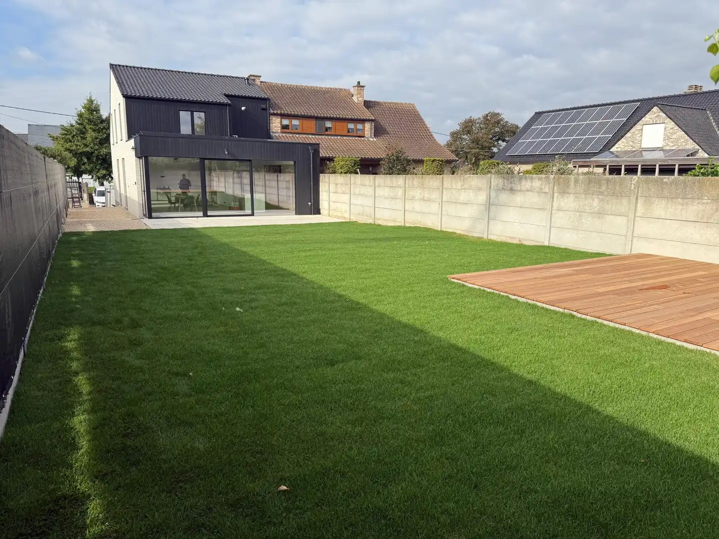 Nieuwbouwwoning met 3 slaapkamers en luxueuze afwerking. foto 28