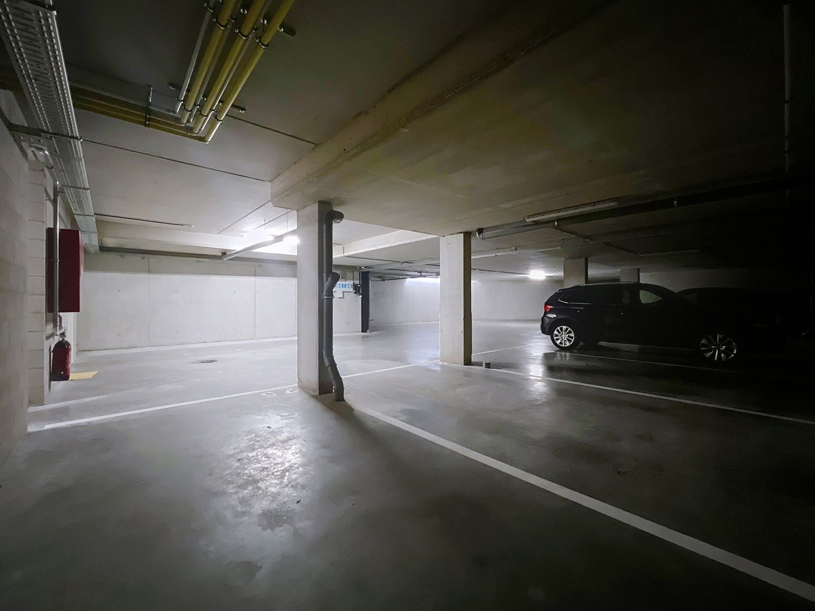 Ondergrondse staanplaatsen in het hart van Zoutleeuw! foto 9