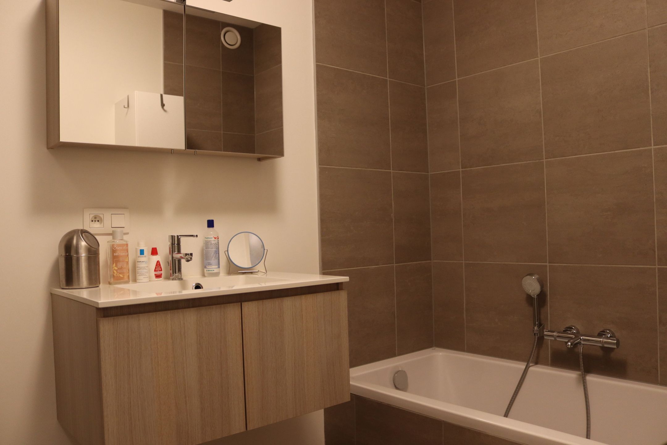 Serskamp - Gelijkvloers appartement met autostaanplaats foto 12