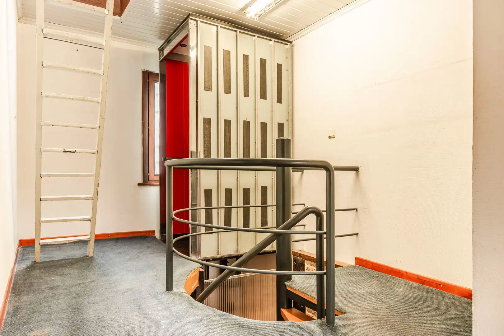 Karaktervolle woning op centrale ligging foto 12