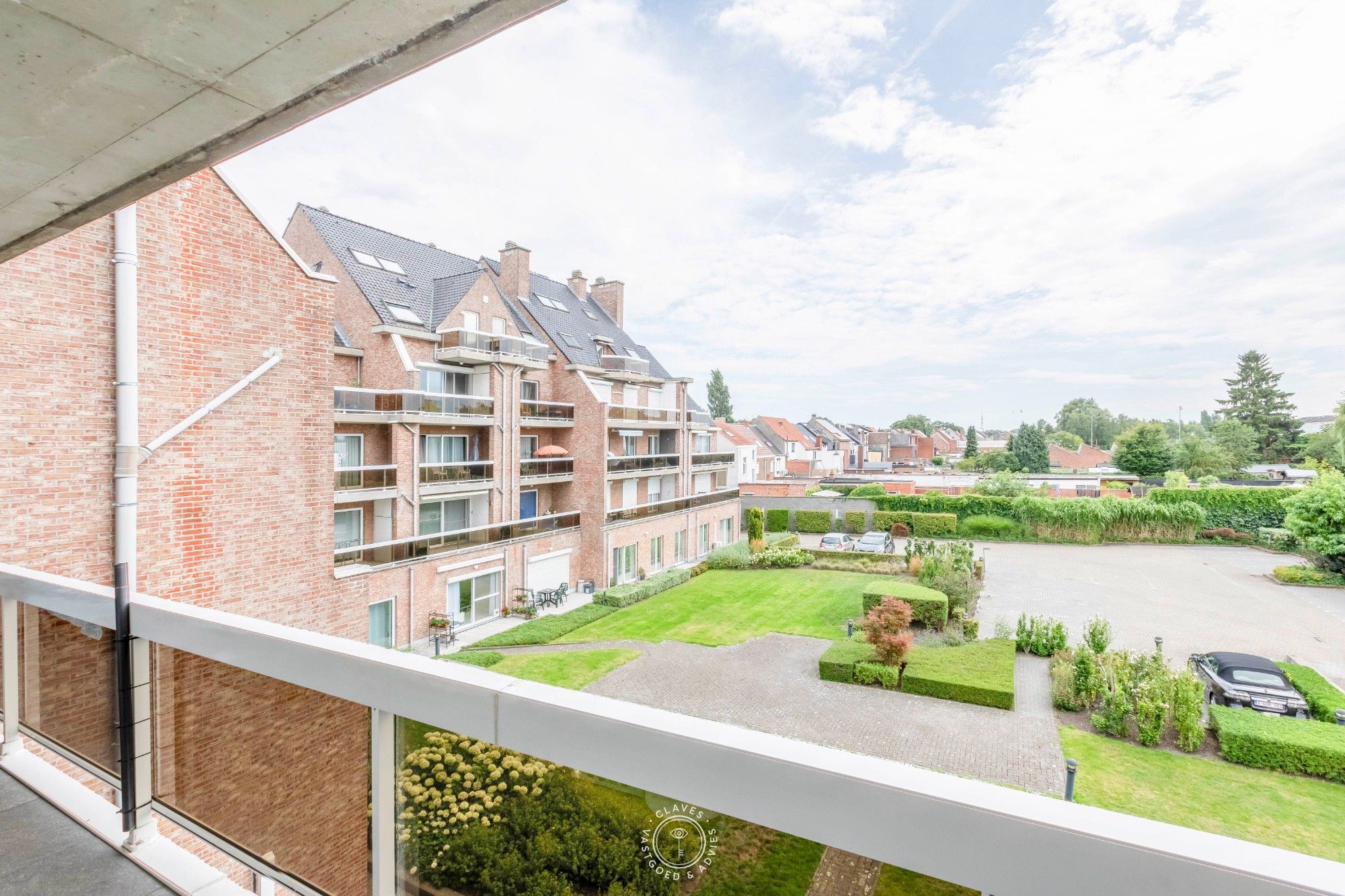 Stijlvol appartement op toplocatie: 3 slaapkamers, 2 badkamers en zonneterras foto 13