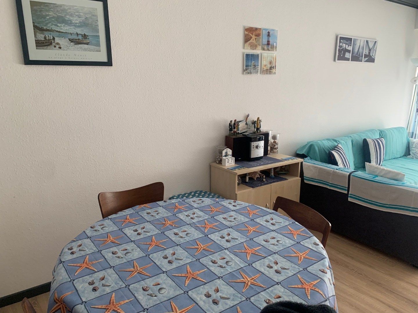 Gemeubelde studio vlak aan zee, lateraal zeezicht foto 4