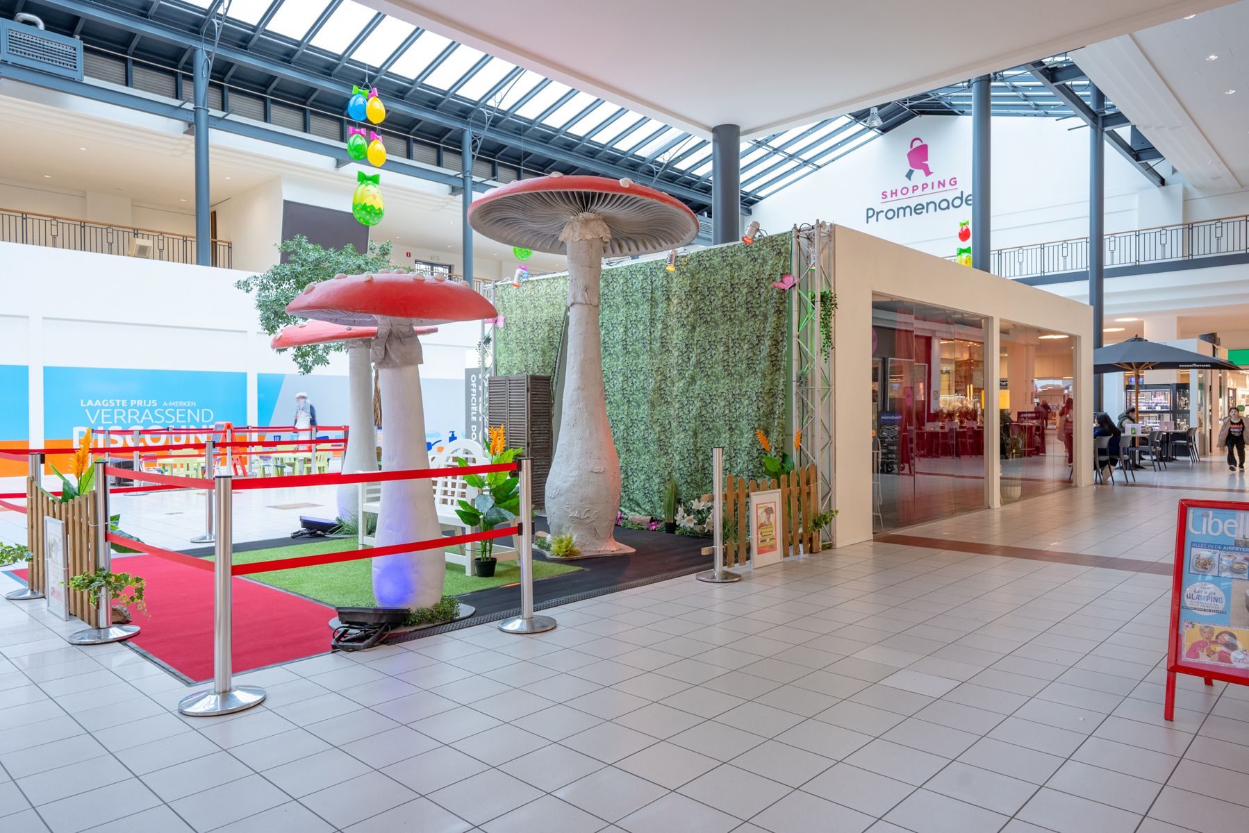 Leuke kiosk op de beste ligging in de Shopping Promenade! foto {{pictureIndex}}