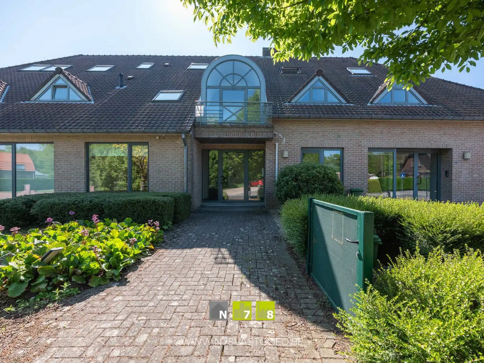 Hoofdfoto van de publicatie: Appartement te koop