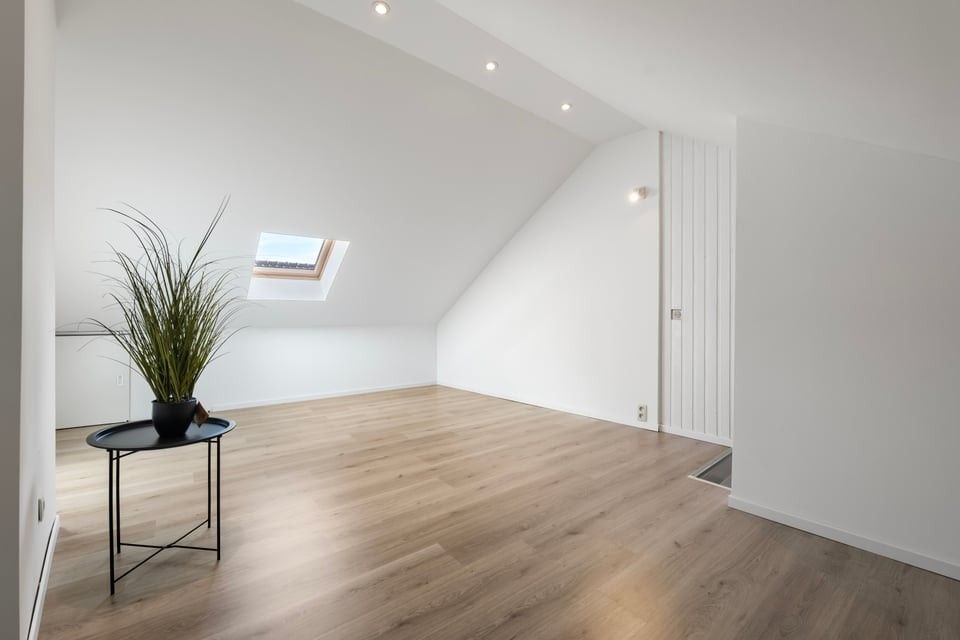 UNIEKE KANS: INSTAPKLARE DUBBELWOONST MET 4 SLAAPKAMERS IN HARTJE TONGEREN foto 5