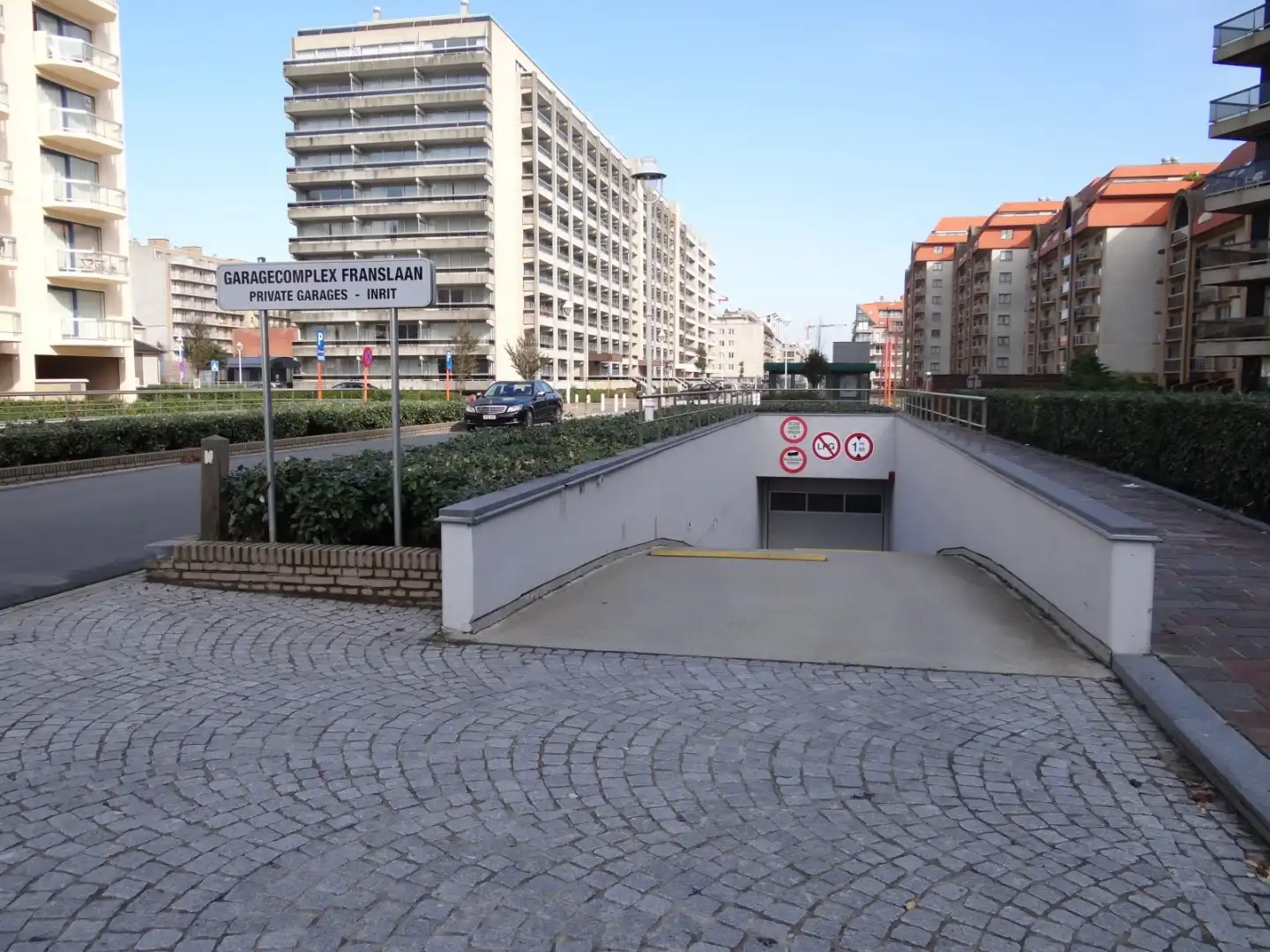 Garage op topligging in Nieuwpoort bad foto 3