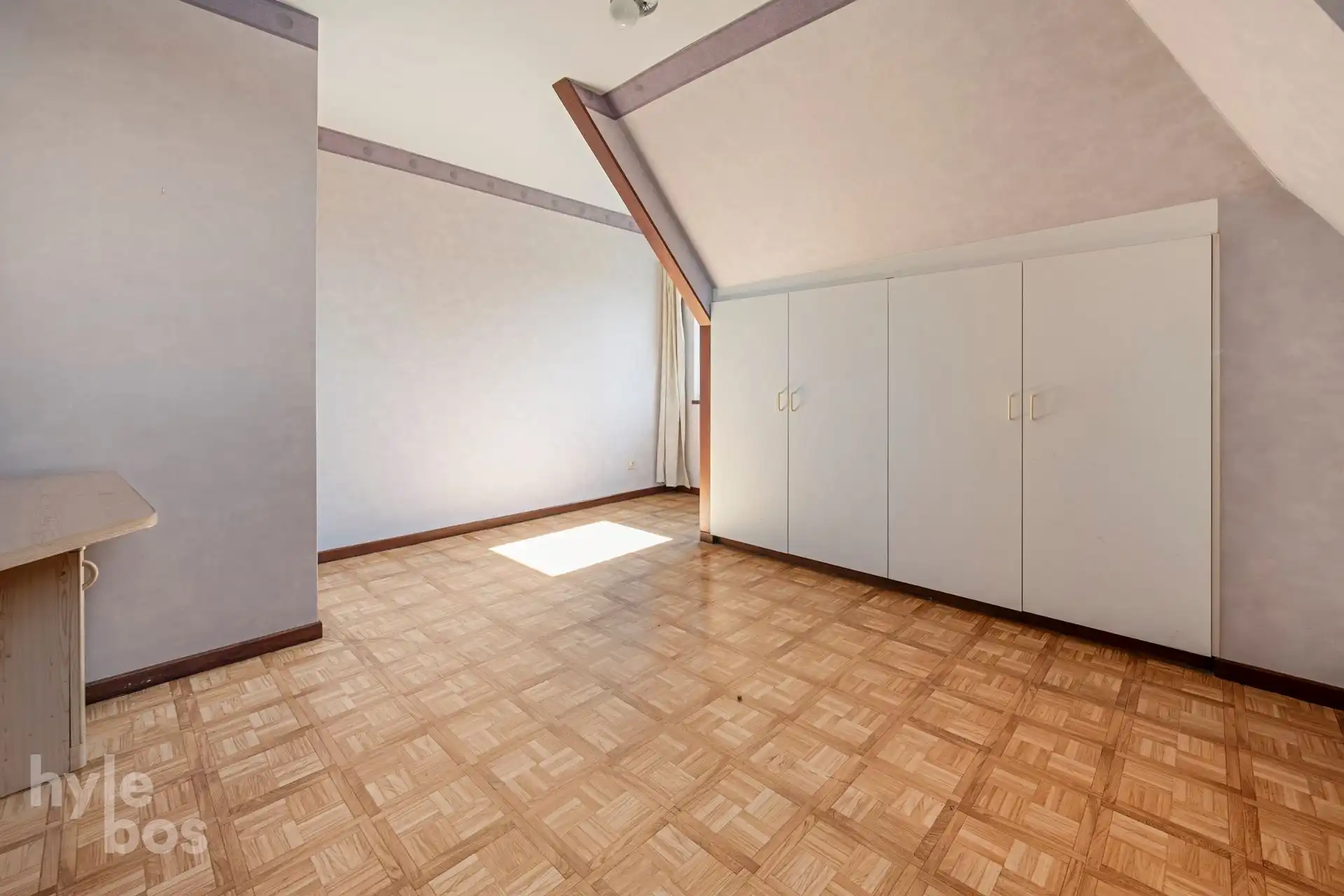Ruime open bebouwing op 1.073 m² in rustige woonwijk foto 16