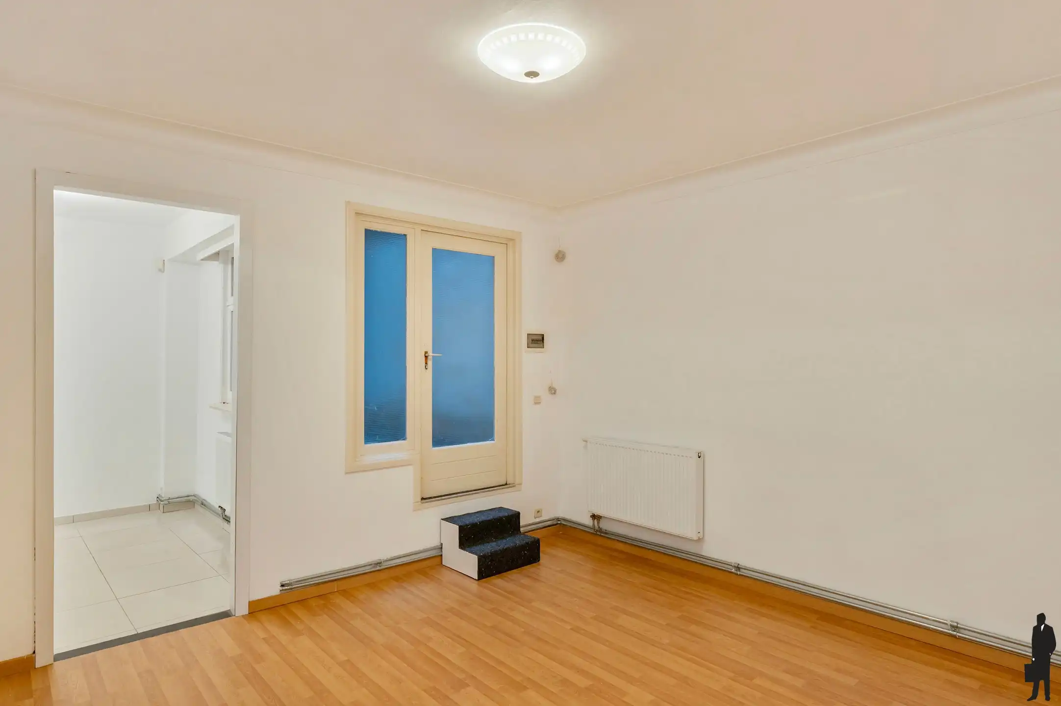 Lichtrijk commercieel gelijkvloers op toplocatie. foto 7