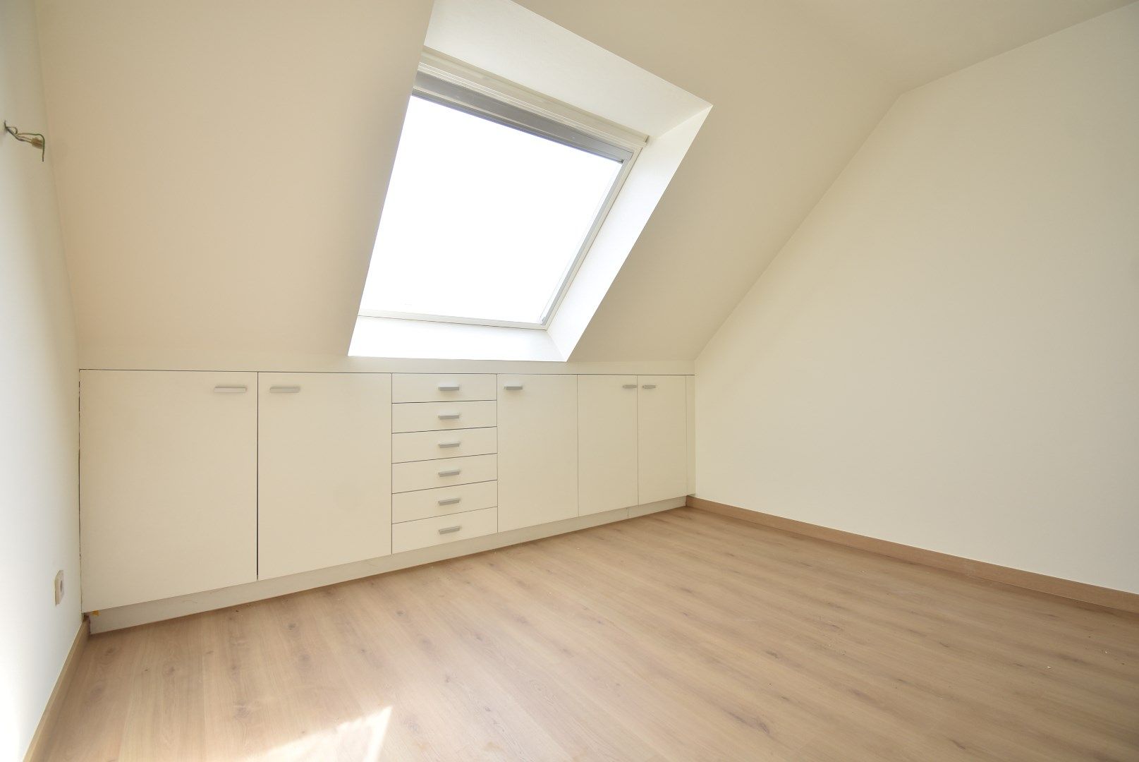 Gezellig duplex-appartementje met 1 slaapkamer nabij centrum van Bilzen foto 16