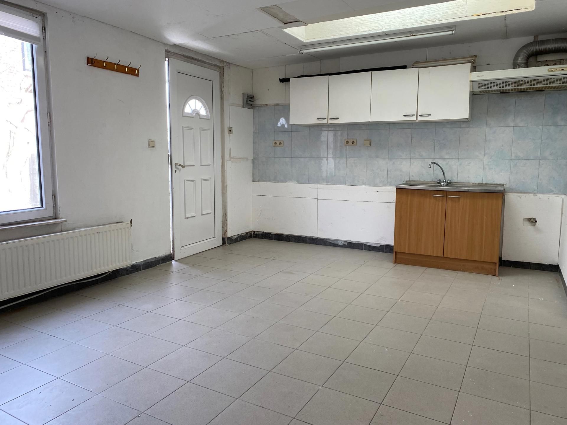  Opslagplaats te huur van 50 m²  foto 2