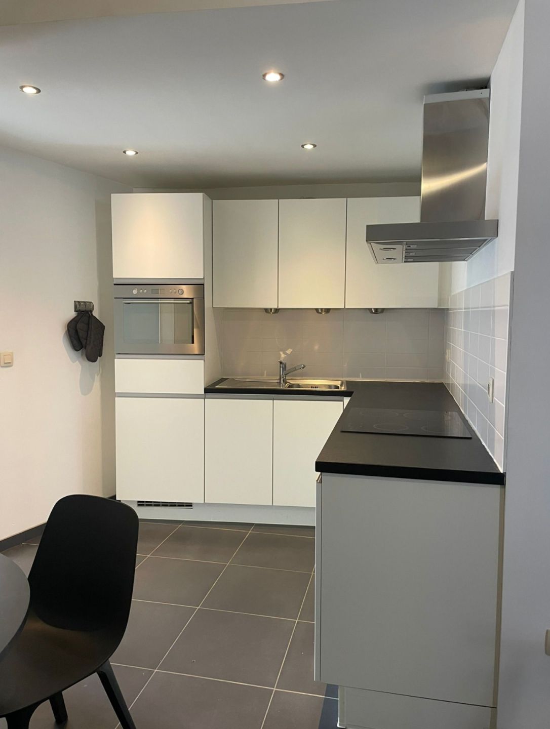 Eenslaapkamer appartement in centrum Aarschot foto 4