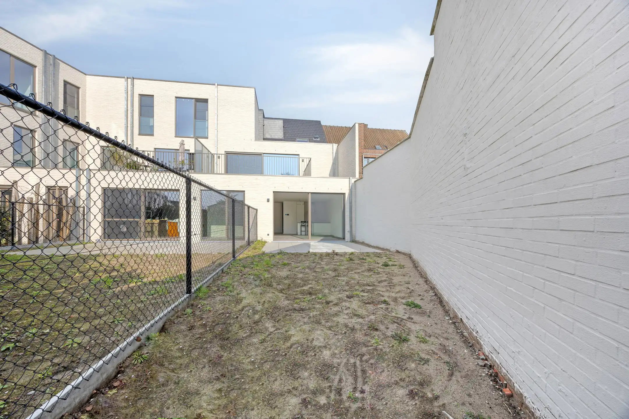Stijlvol gelijkvloers appartement met tuin foto 24