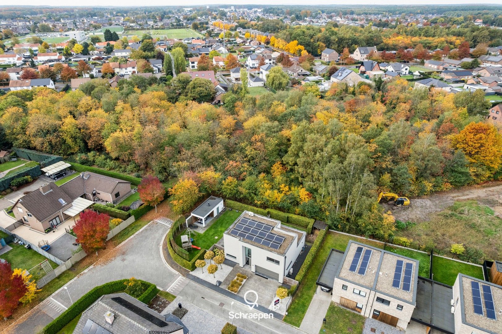 Hoogwaardig afgewerkte gezinswoning (232 m²) op zuidelijk georiënteerd perceel van circa 7 are! foto 38