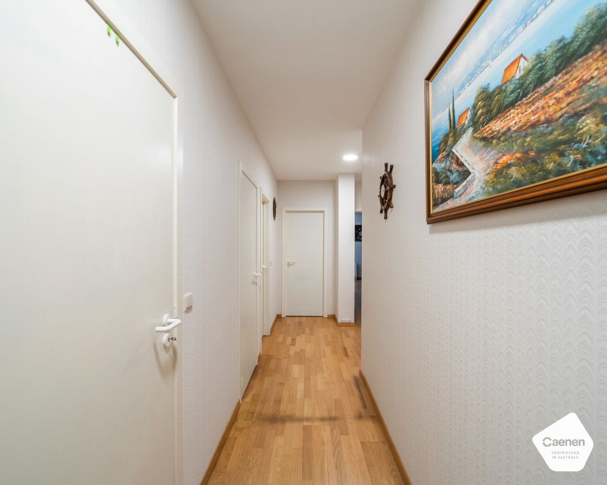 Authentiek ruim twee slaapkamer appartement pal in het centrum van Blankenberge foto 11