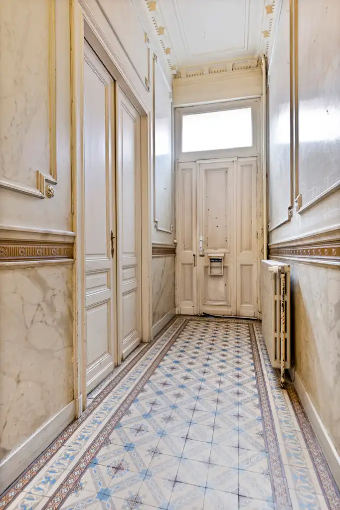 Te renoveren herenhuis met tuin nabij Sint-Guidoplein foto 4