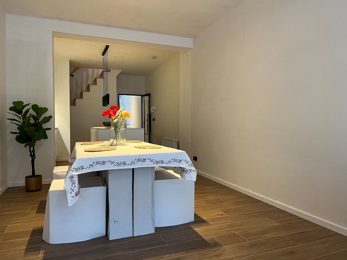 Instapklare stadswoning met 3 slaapkamers en tuintje!  foto 5