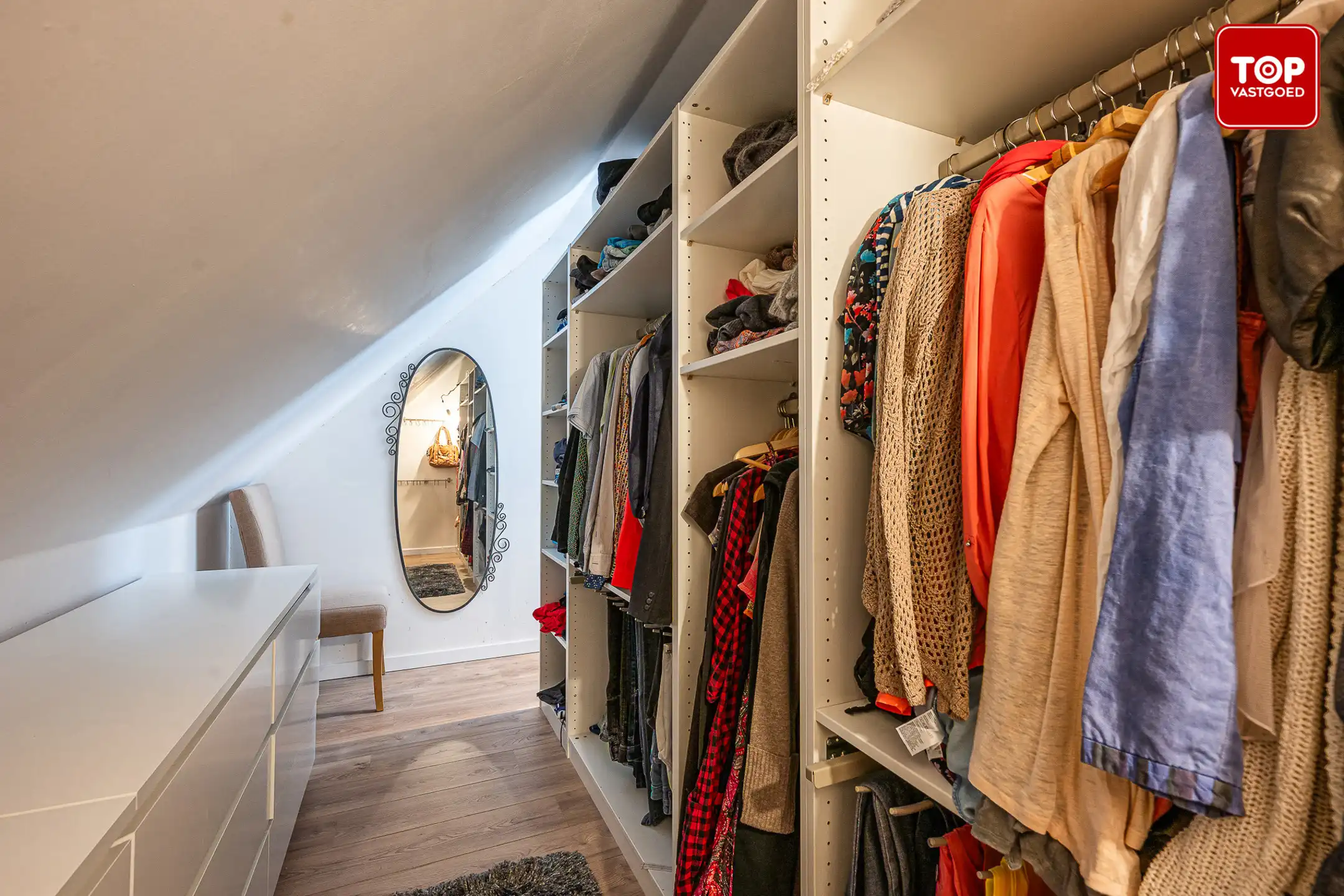 Instapklare woning met 4 slaapkamers en zonnige, zuidgerichte tuin. foto 18