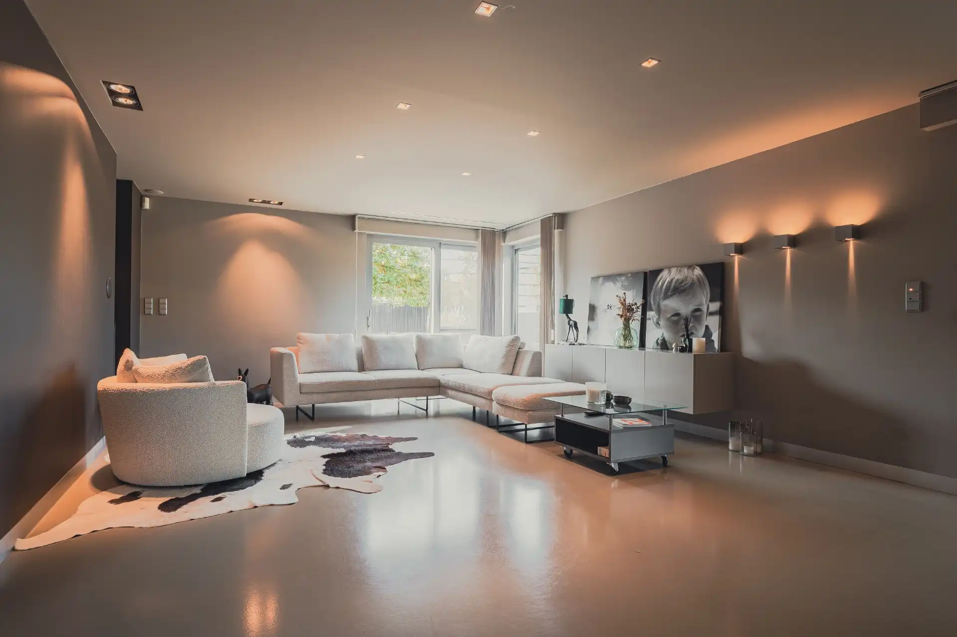 Handelspand + woning op uiterst commerciële locatie. foto 9