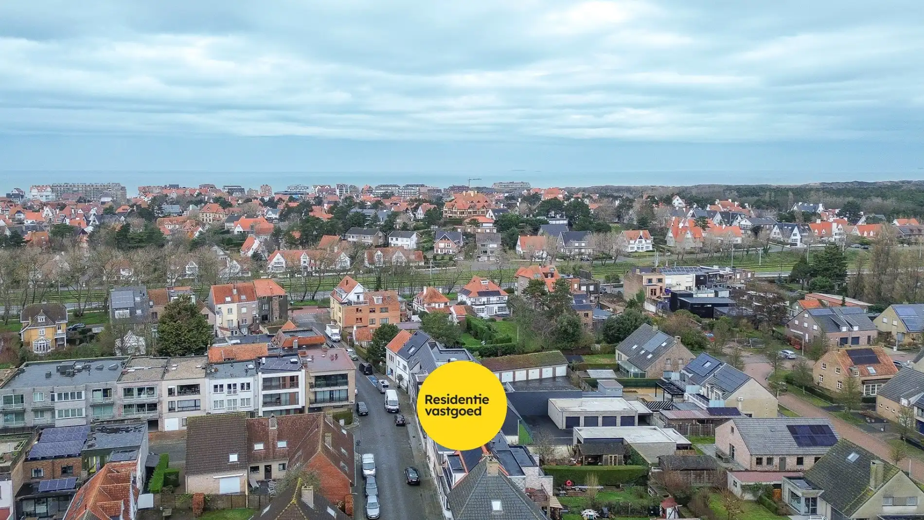 Lichtrijk éénslaapkamerappartement nabij centrum en bos in De Haan foto 16