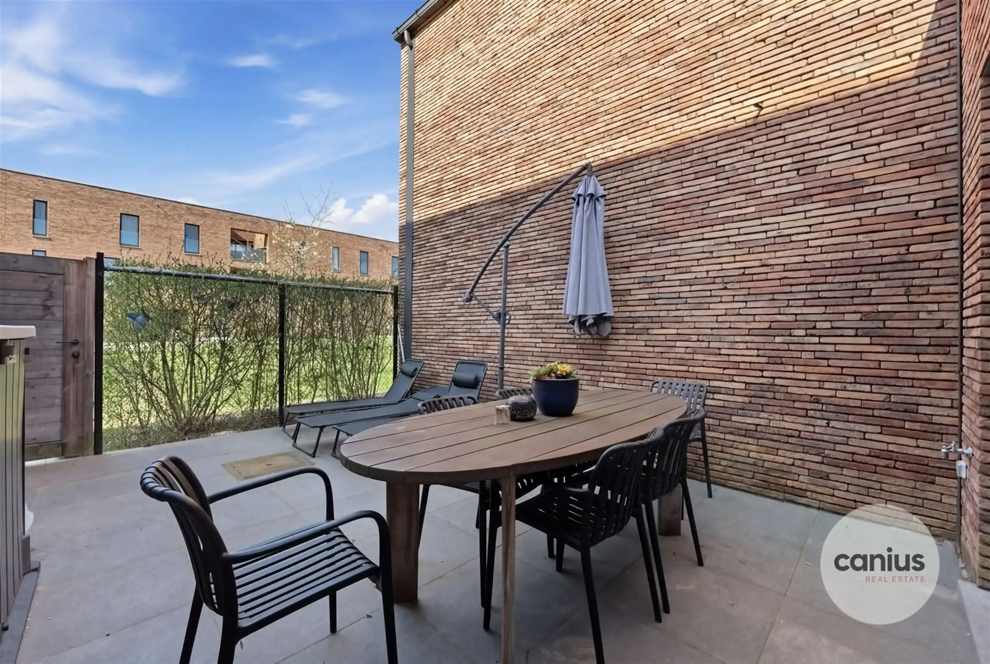 KNAPPE WONING NABIJ HET CENTRUM foto 6