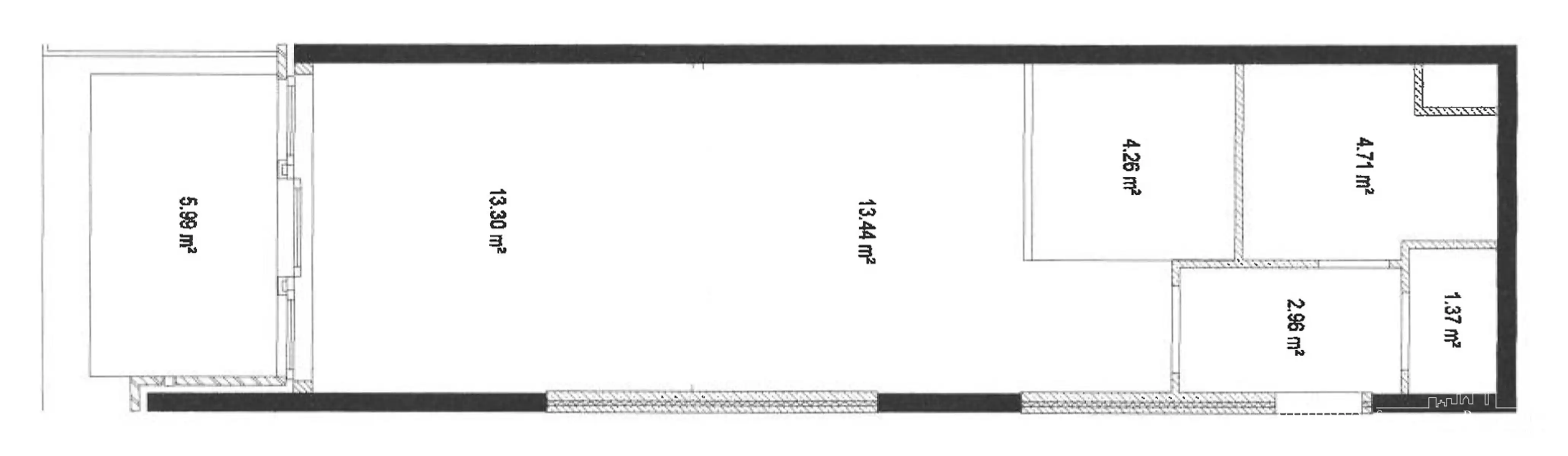 Mooi gemeubelde studio met terras bij EU-Parlement foto 12