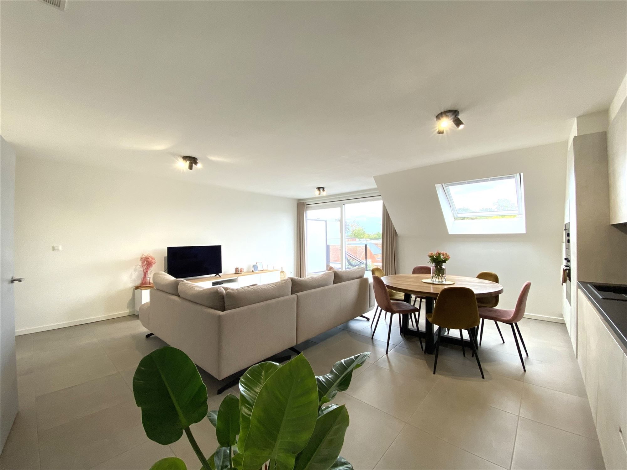 Duplex appartement met 1 slaapkamer, centrum Ertvelde  foto 4