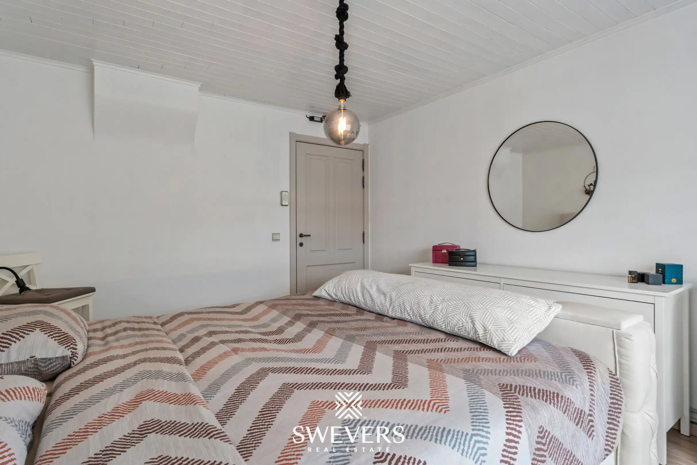 Gelijkvloerse, instapklare woning met grote tuin op rustige locatie te Koersel foto 10