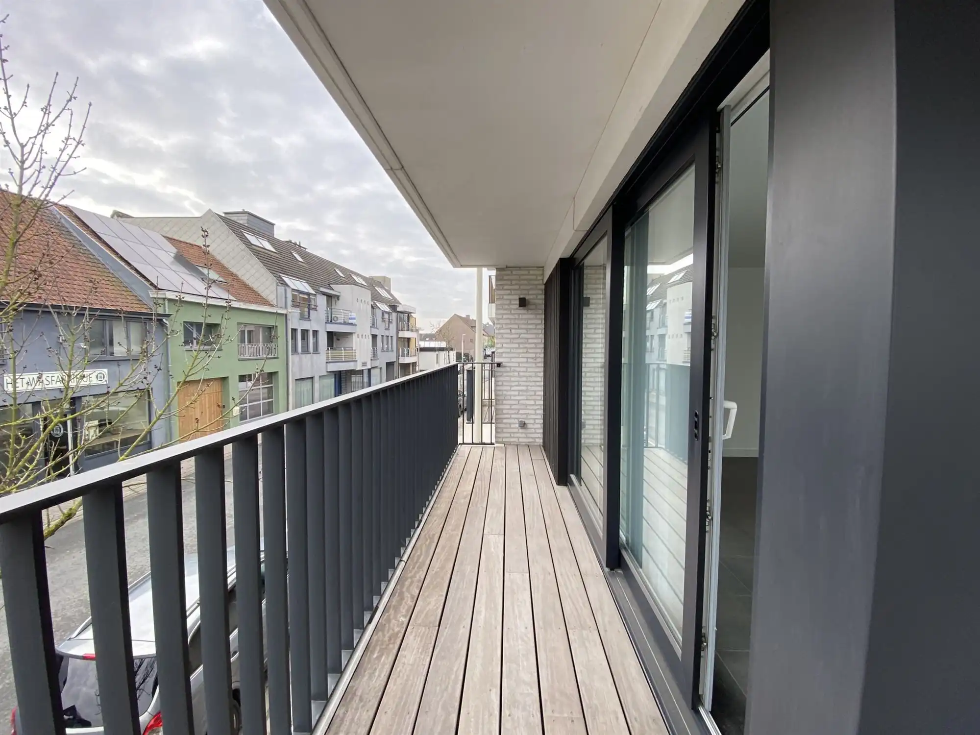 Tweeslaapkamer appartement met grote garagebox  foto 5