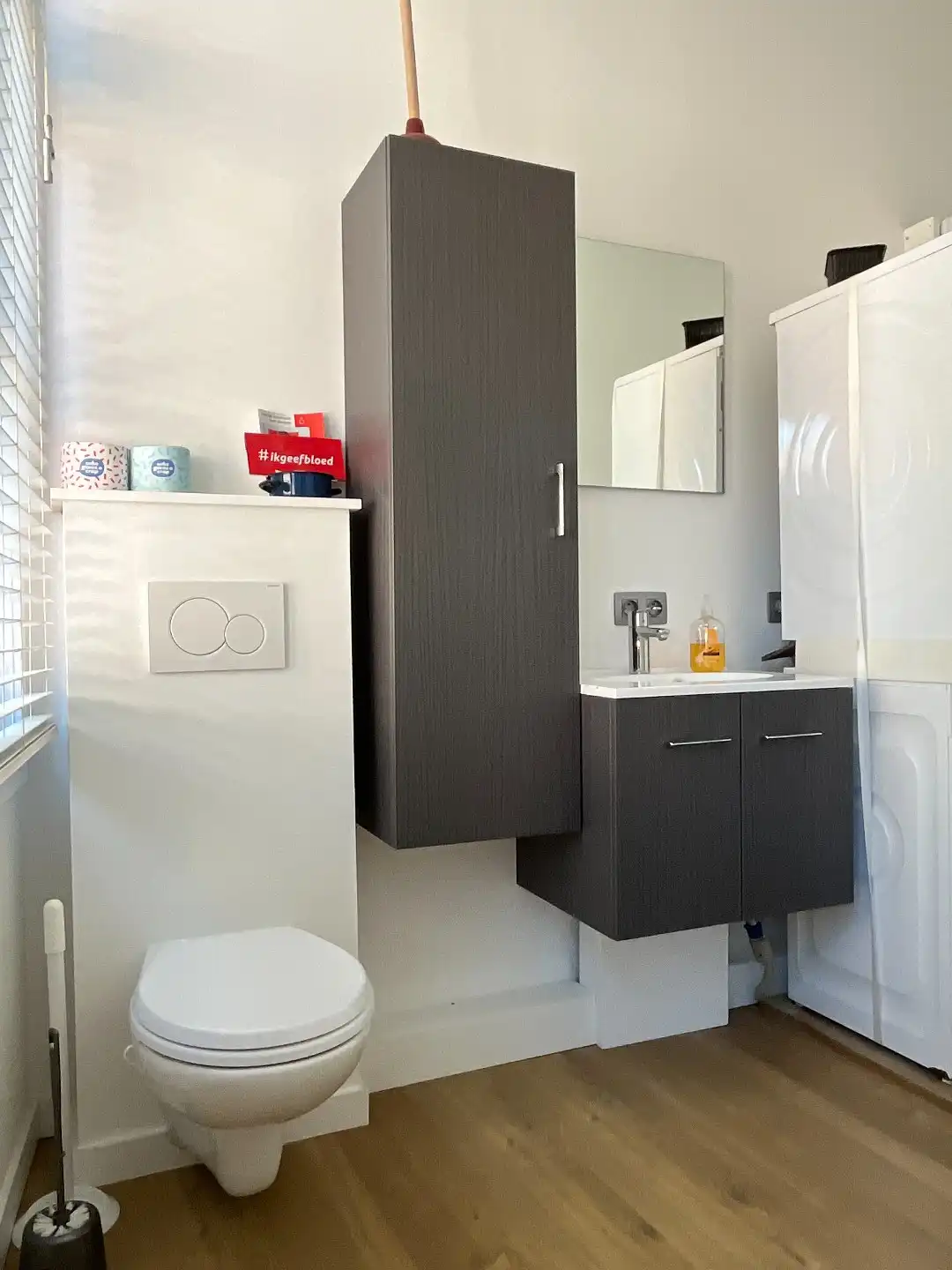 Charmante gerenoveerde stadswoning in centrum Brugge foto 10