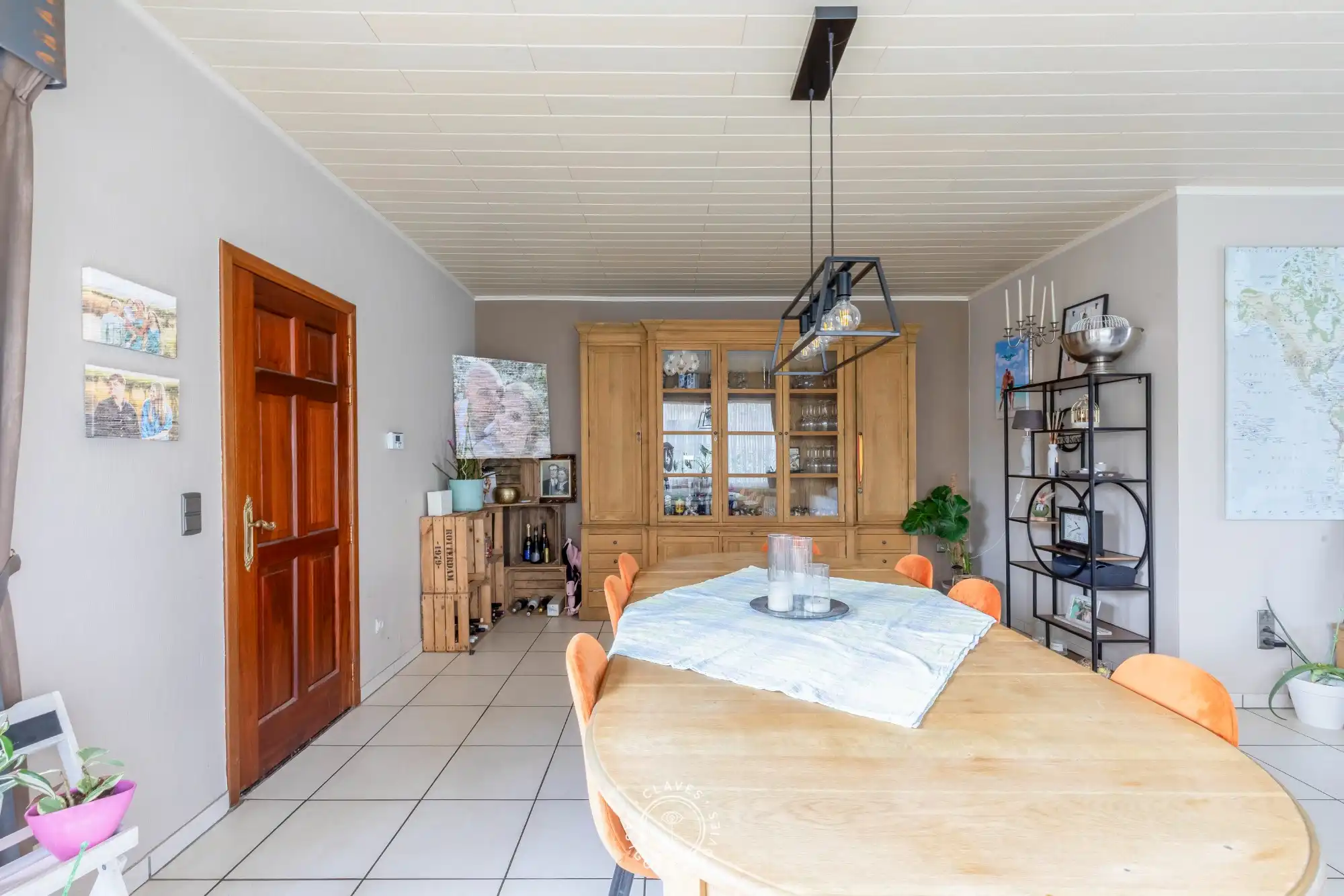 Instapklare halfopen bebouwing met garage en open zicht op de velden foto 4