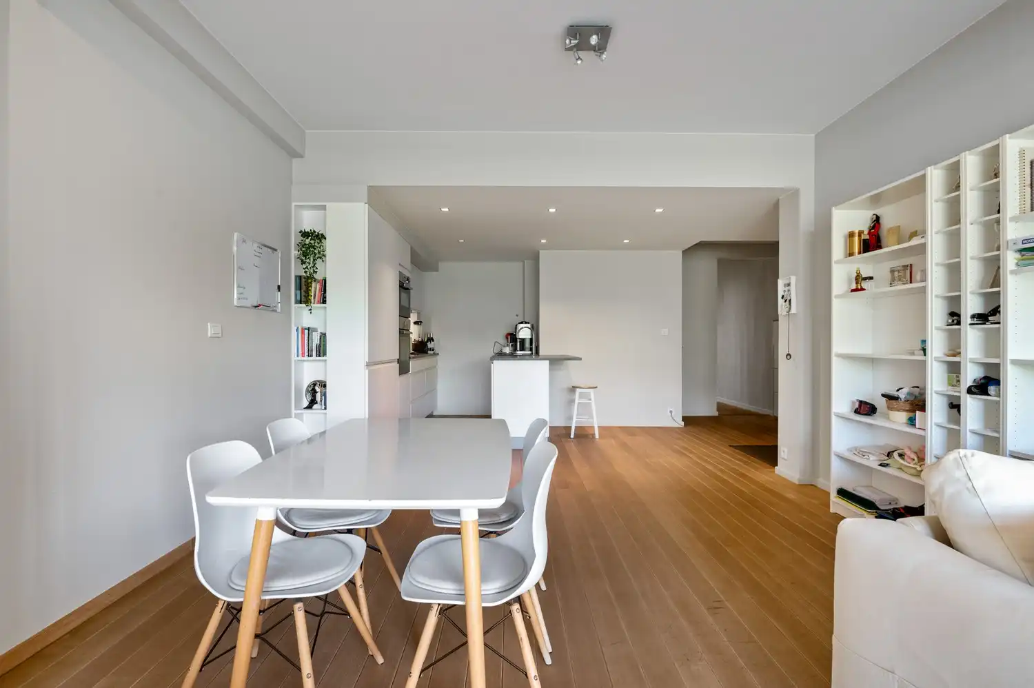 Appartement met frontaal parkzicht foto 5
