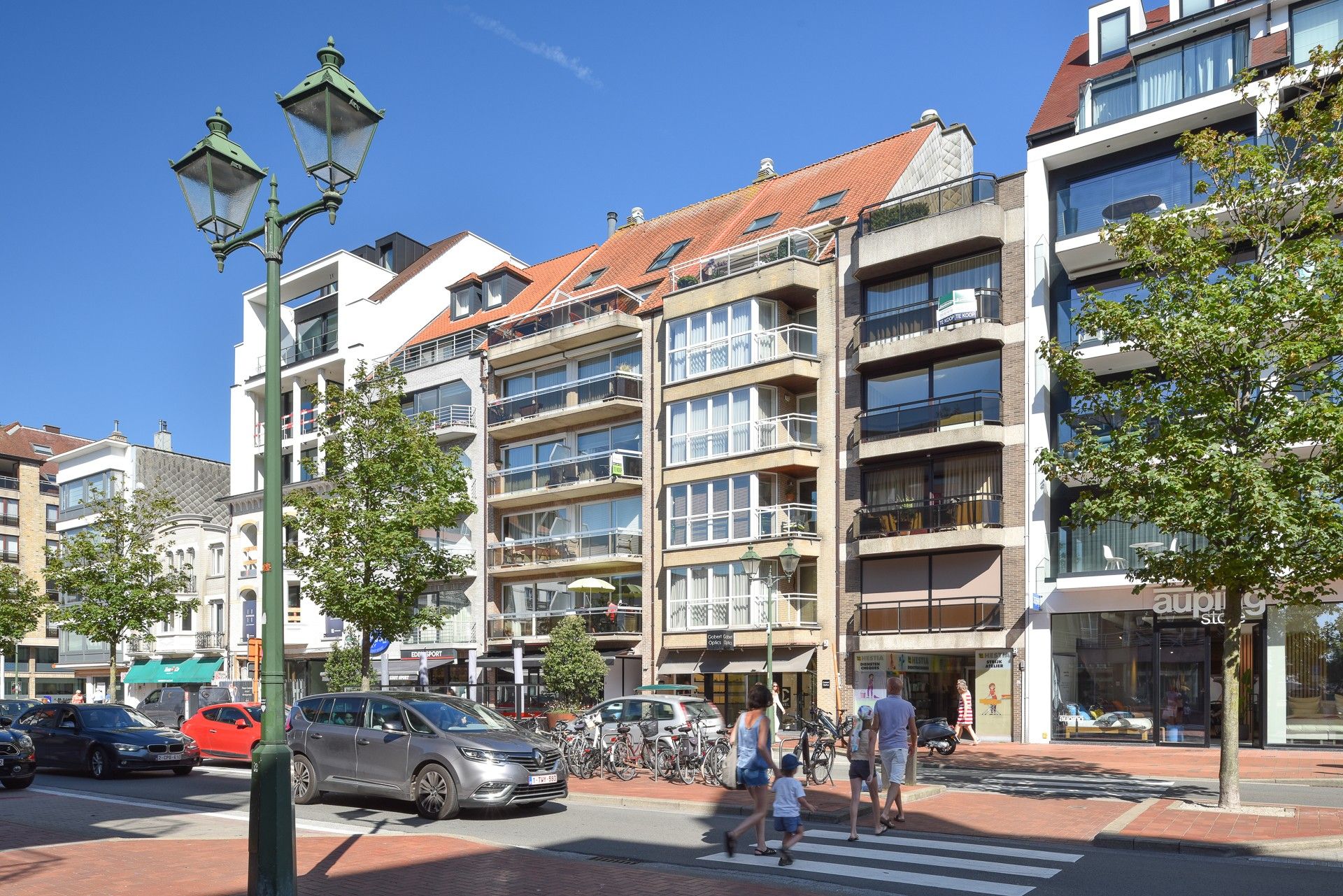 Prachtig gerenoveerd duplexappartement met zonnig terras in hartje Knokke! foto 18