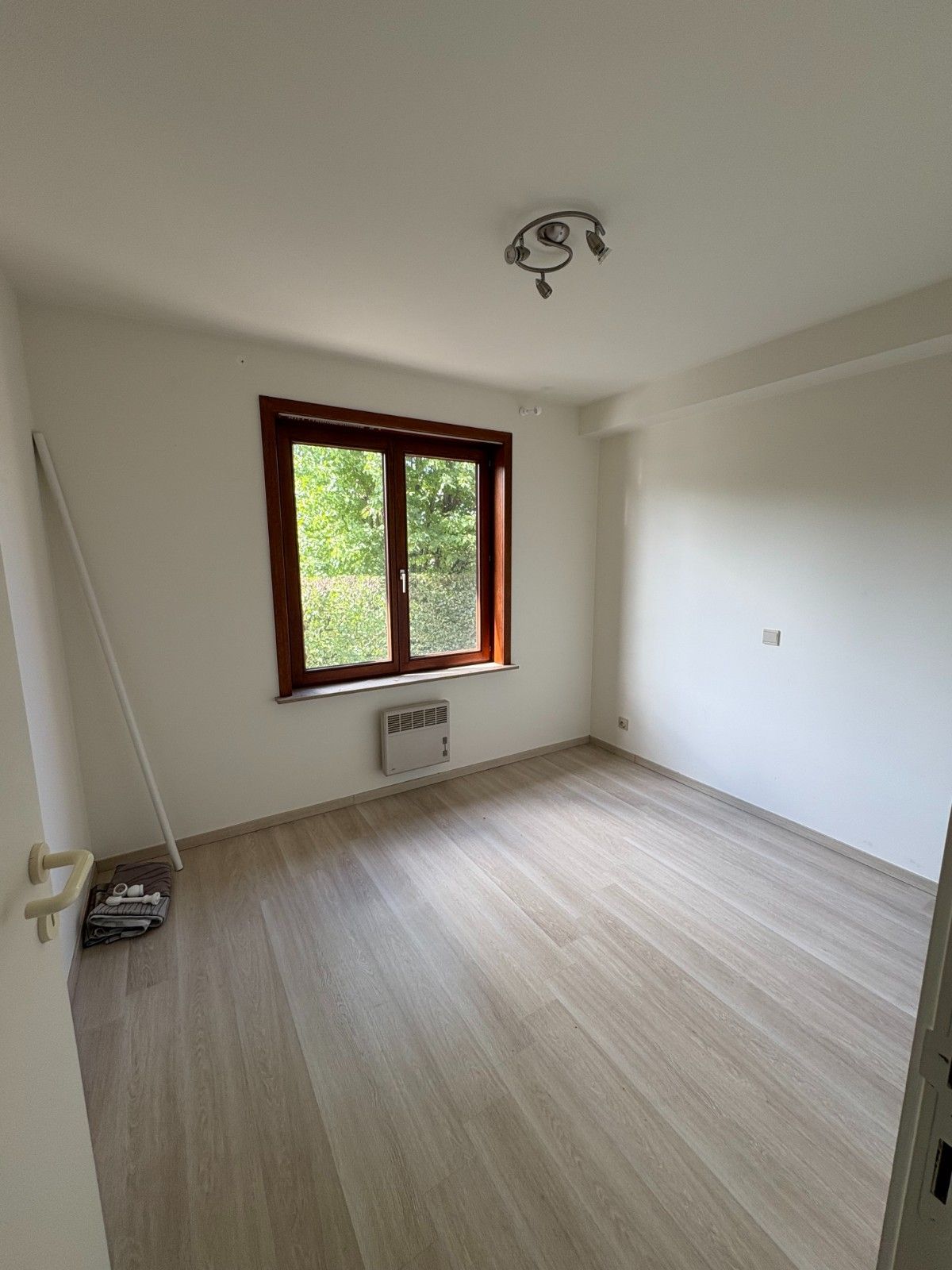 🌇 Stadse charme in Waregem – Appartement met ruimte en potentieel! foto 58
