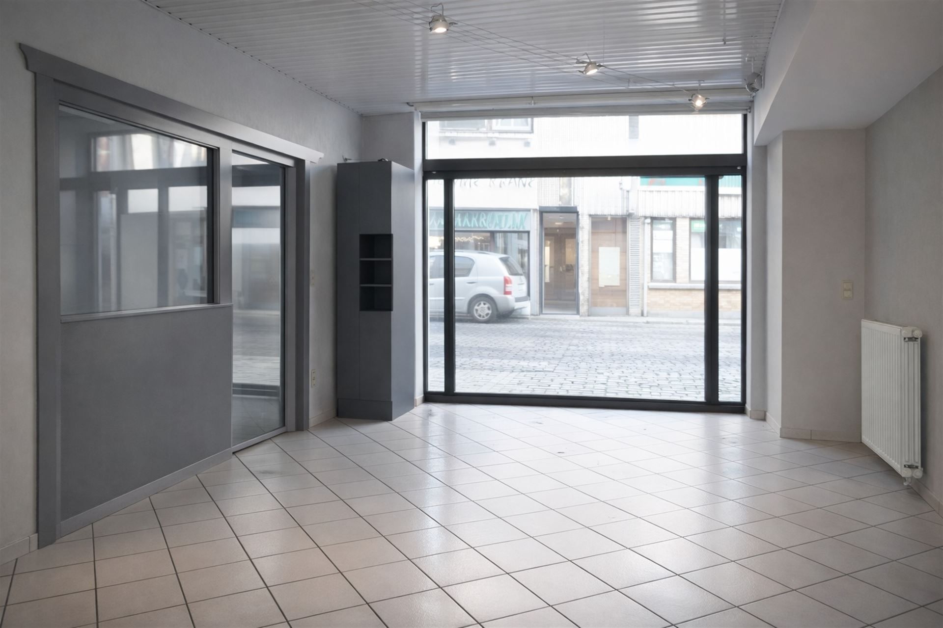 Handelsgelijkvloers op centrale ligging in Mechelen foto 4