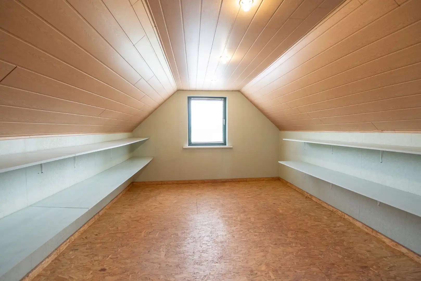 Ruime, open bebouwing te koop met 4 slaapkamers op 696 m² te Zulte foto 16