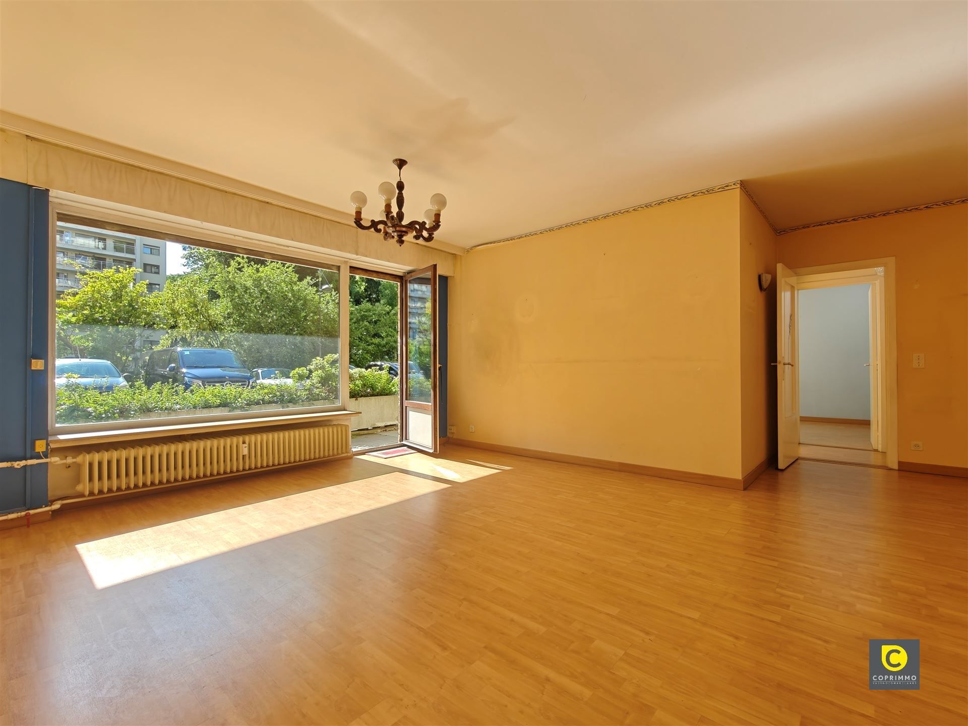 Ruim gelijkvloers 3 slaapkamer app foto 3