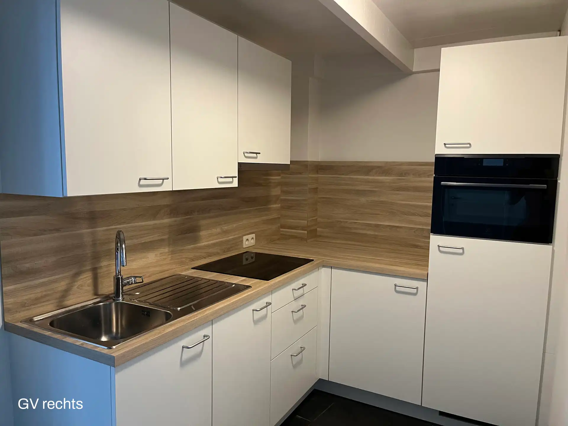 Opbrengsteigendom met 8 units in centrum Antwerpen foto 9